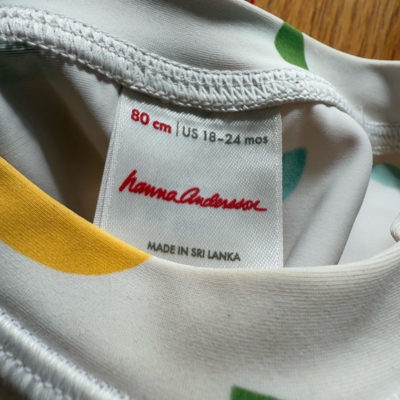 Lemon Print Long Sleeve Rash Guard - Picture 3 of 4